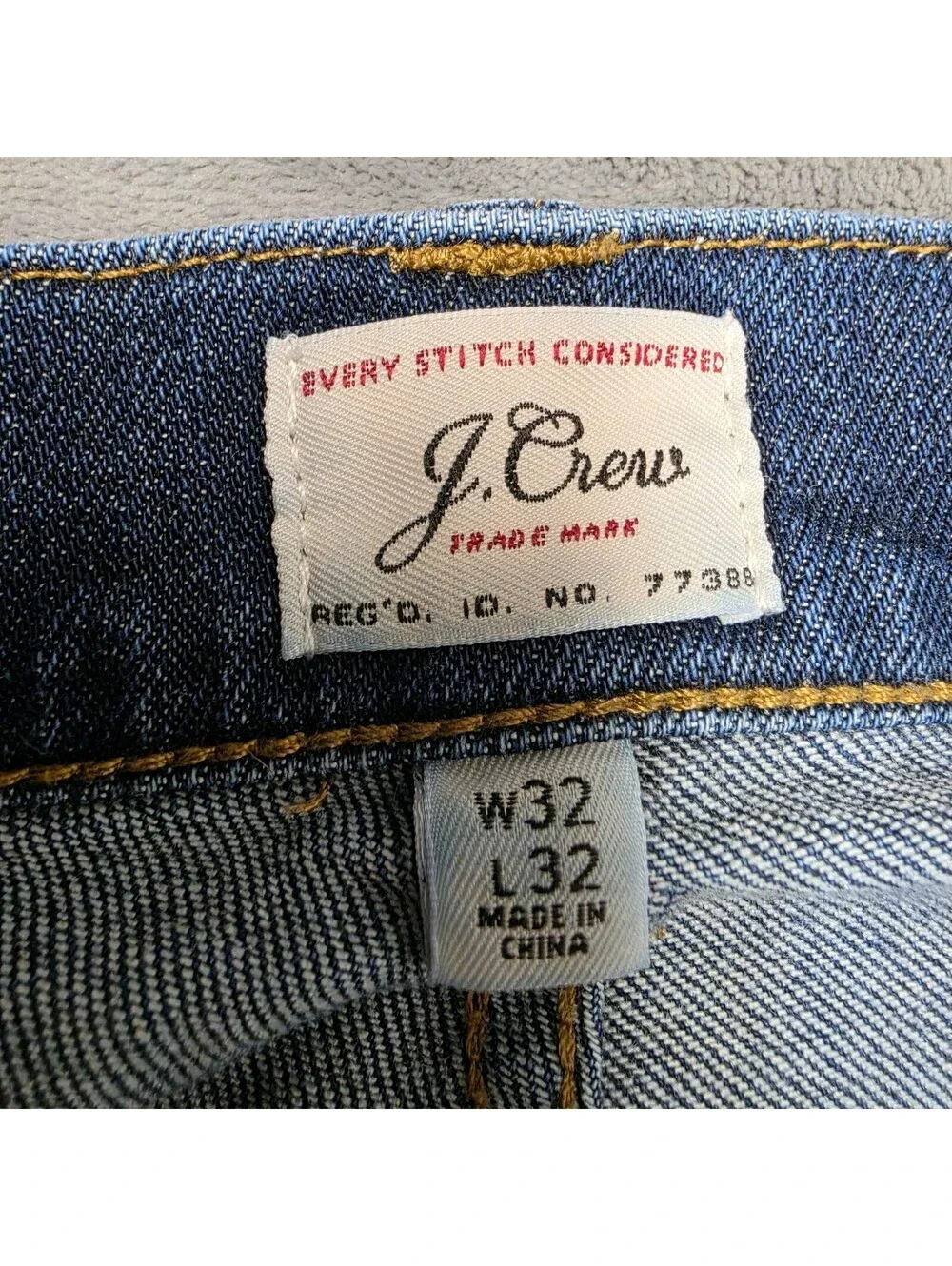 J.Crew 770 Straight Fit Jeans 32x32 Medium Blue Wash